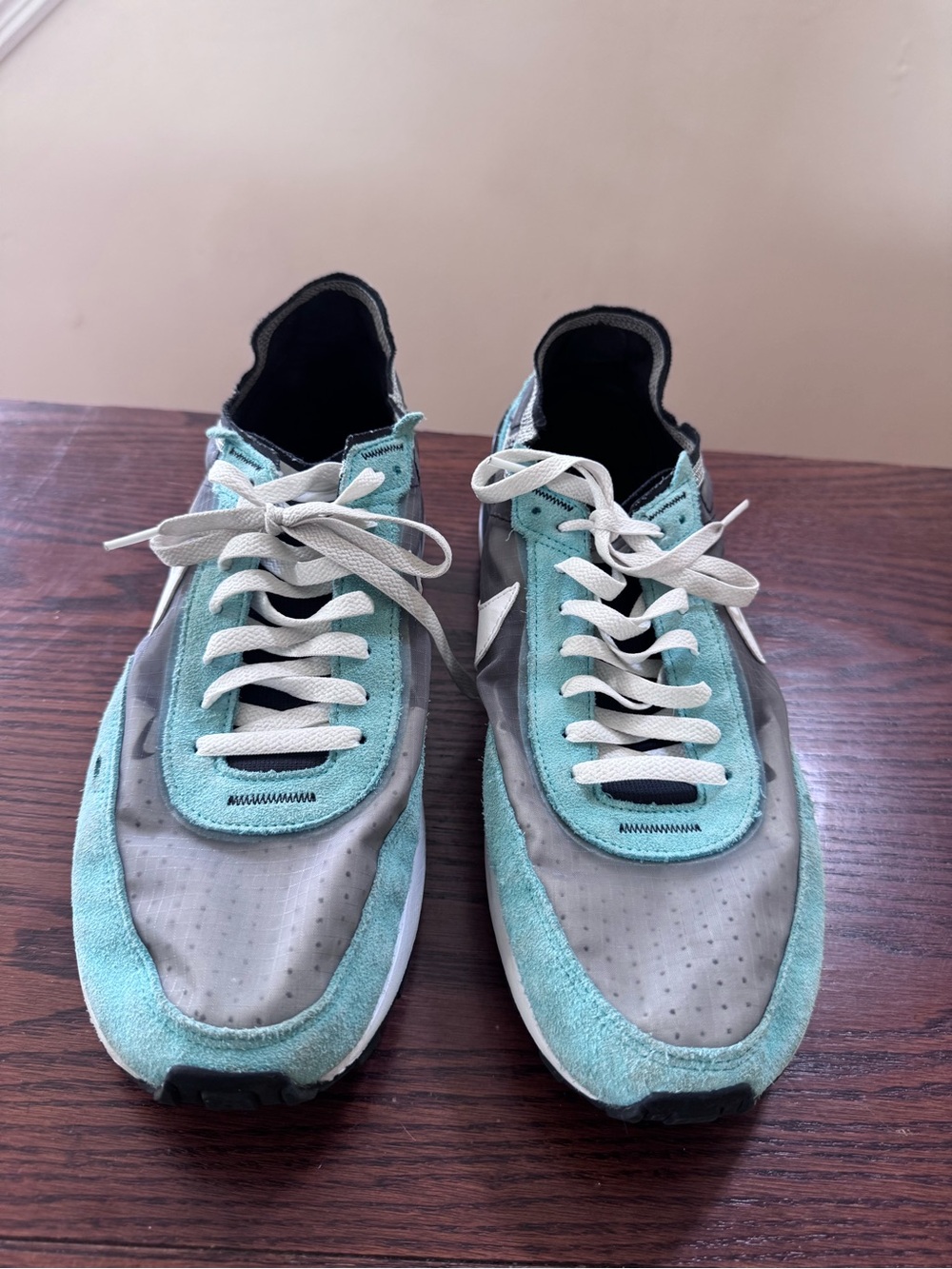 Nike Waffle One SE Black Light Menta Size Men’s US 12